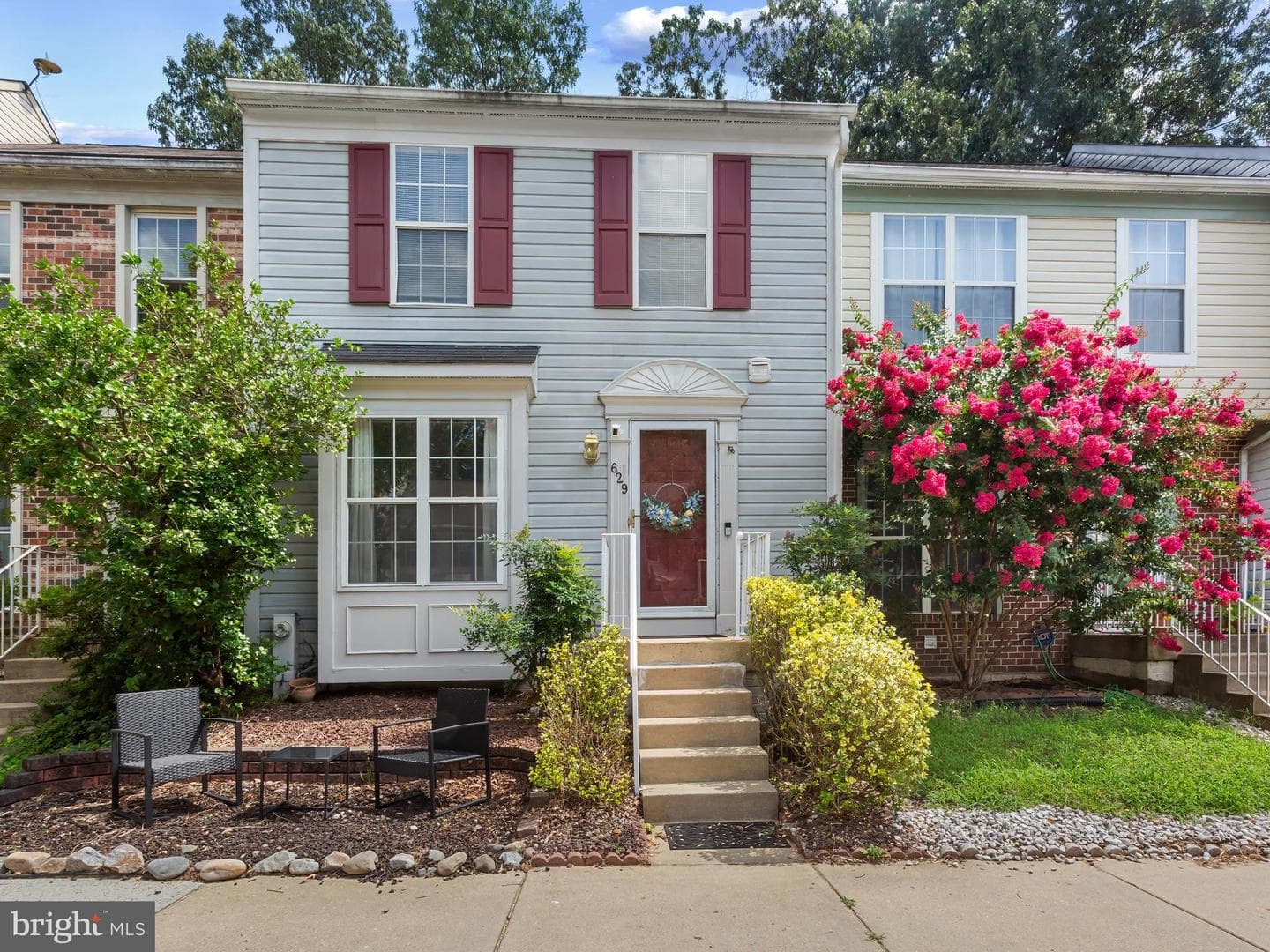 629 Lions Gate Lane photo 1