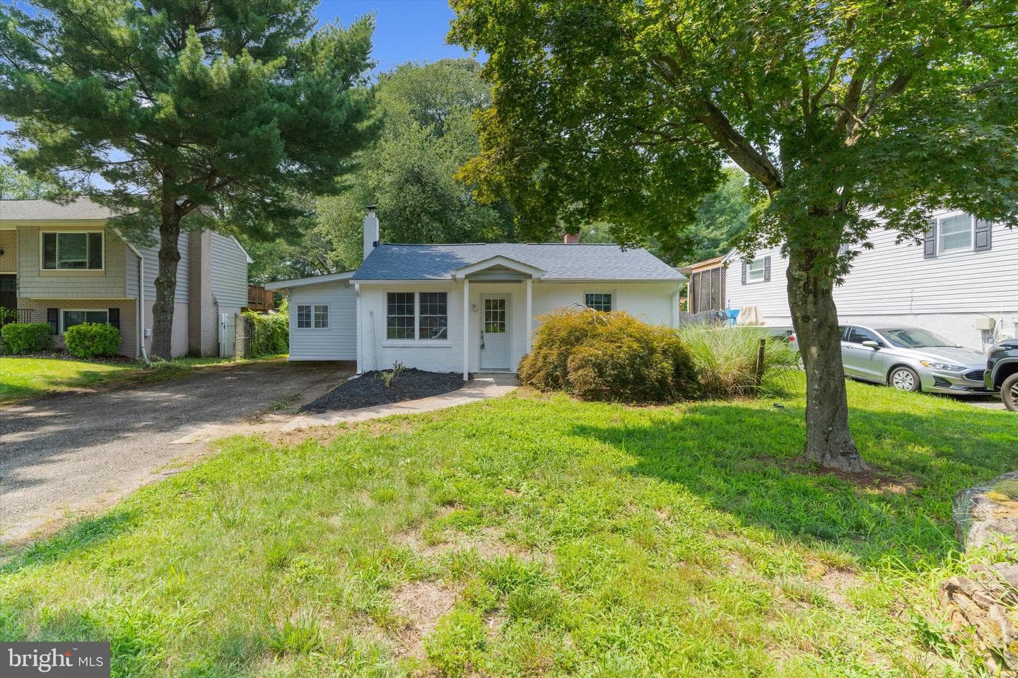 758 Whitneys Landing Drive photo 1