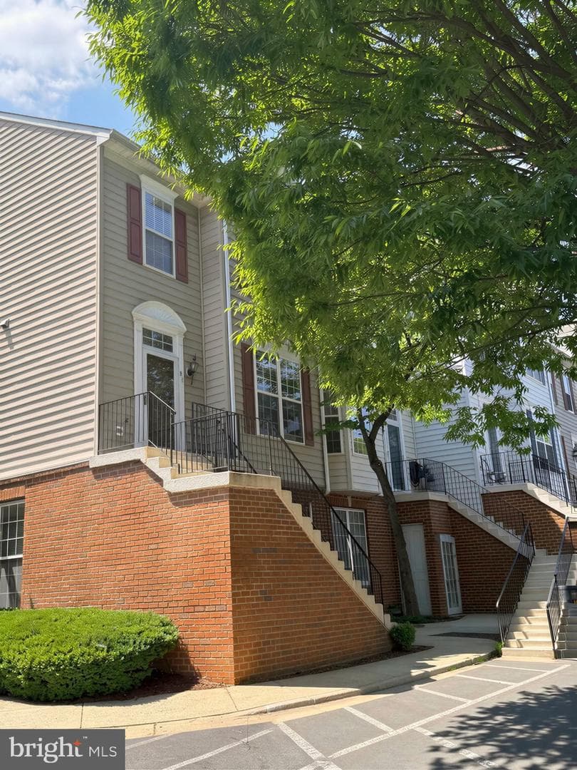 95 Harbour Heights Drive #95, Annapolis