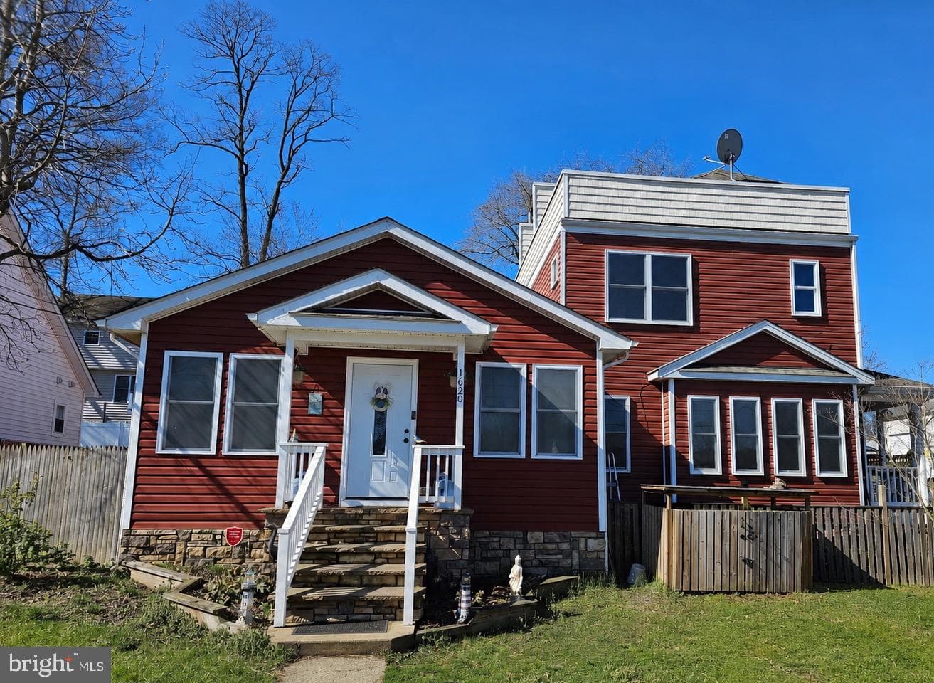 1620 Midland Road photo 1