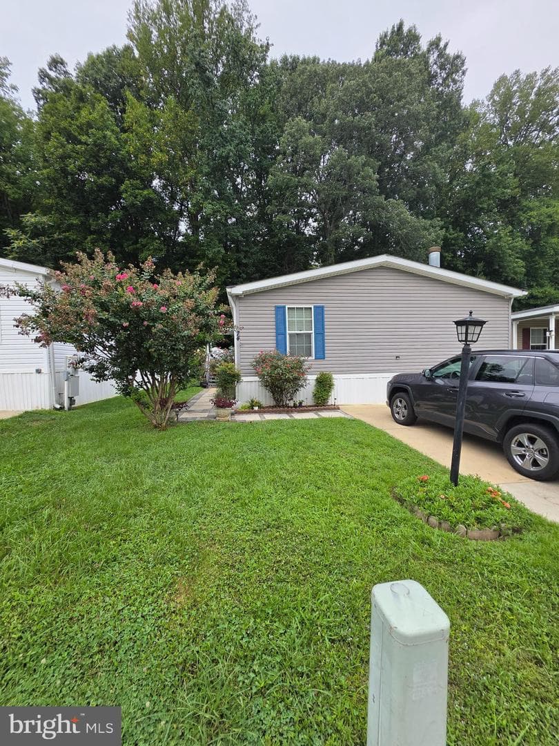 74 Edward Lane photo 1