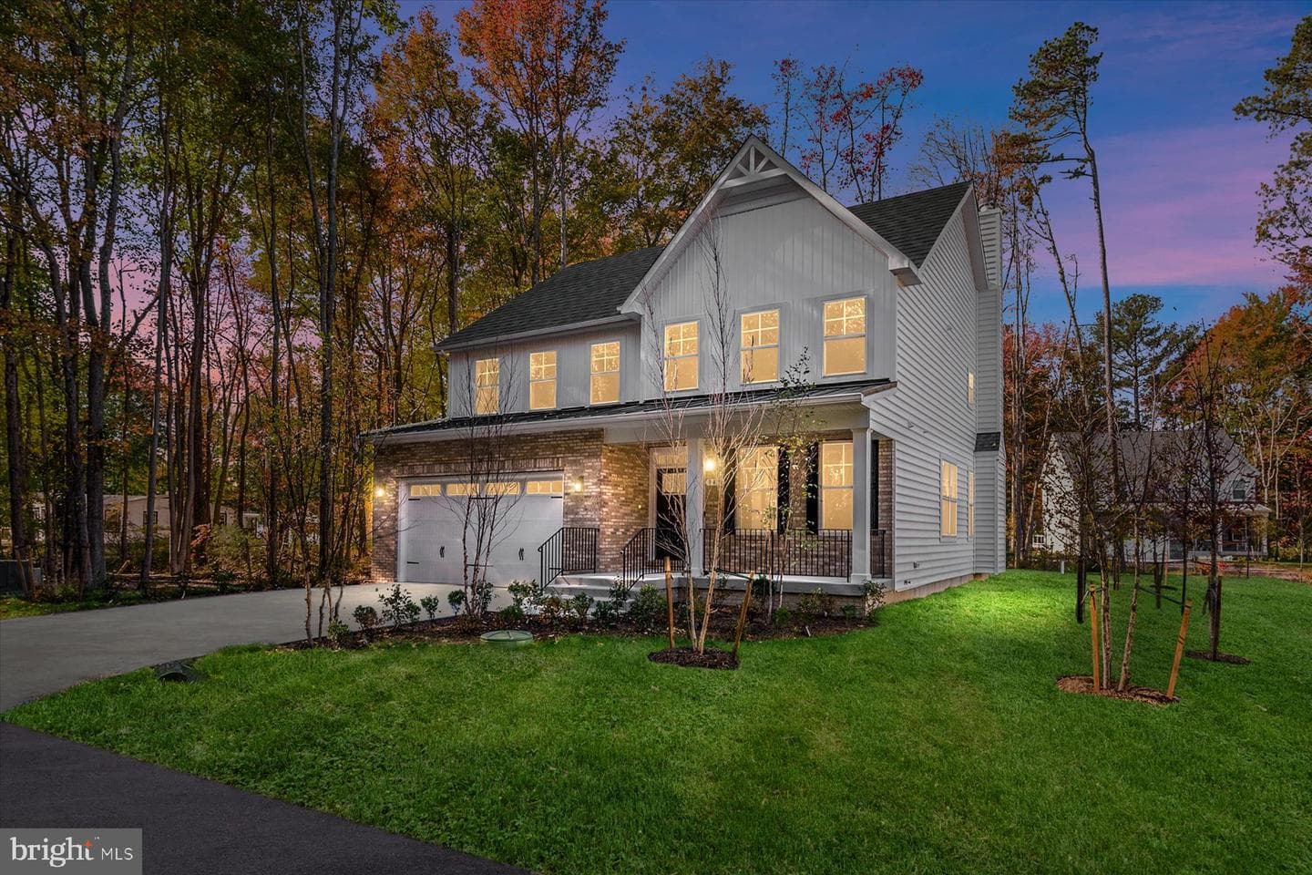947 Marzoff Road photo 1