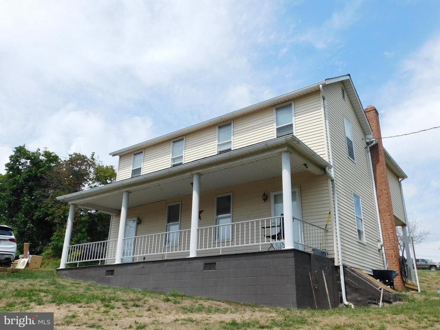 366 Byrd Avenue photo 2