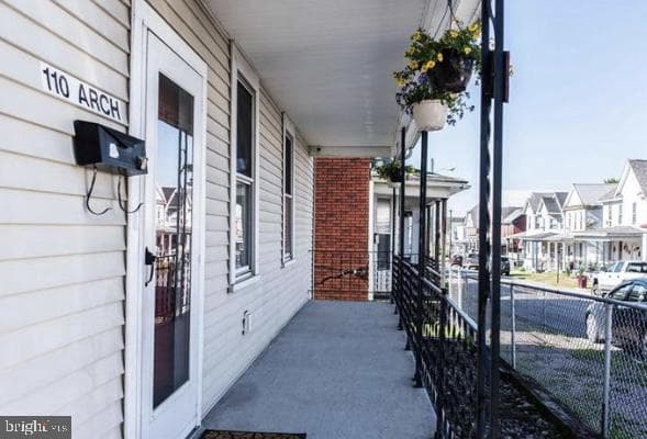 110 Arch Street photo 3