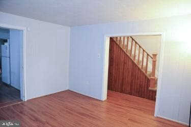 131 Grand Avenue photo 3