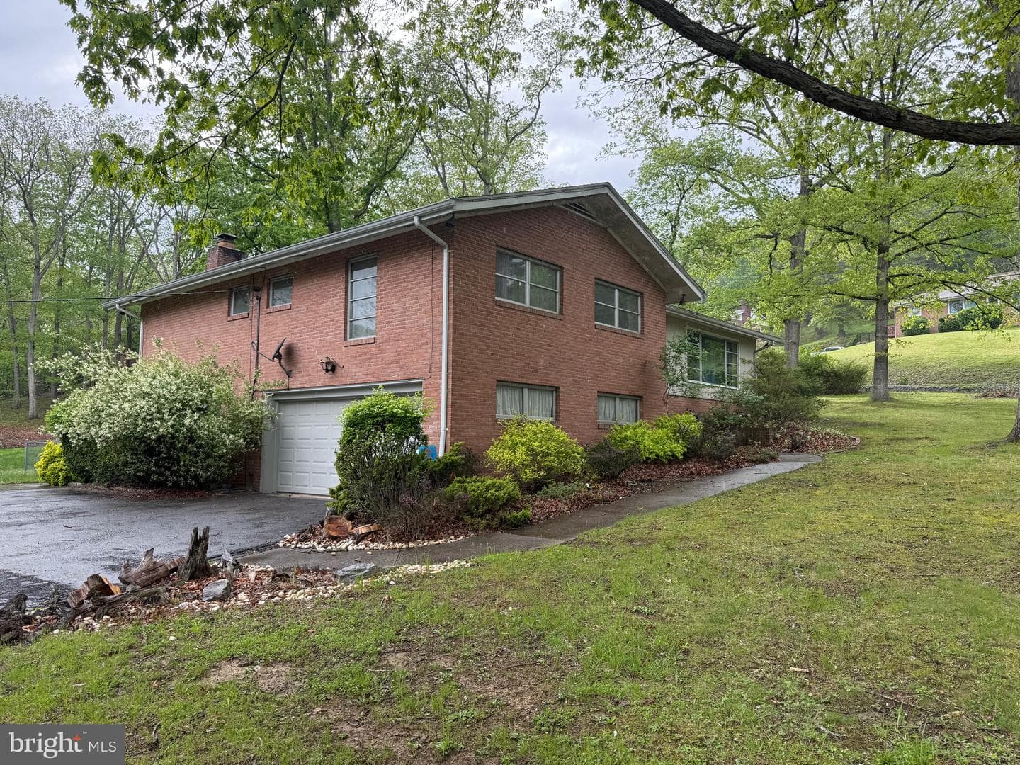 12514 Henry Drive SW photo 6