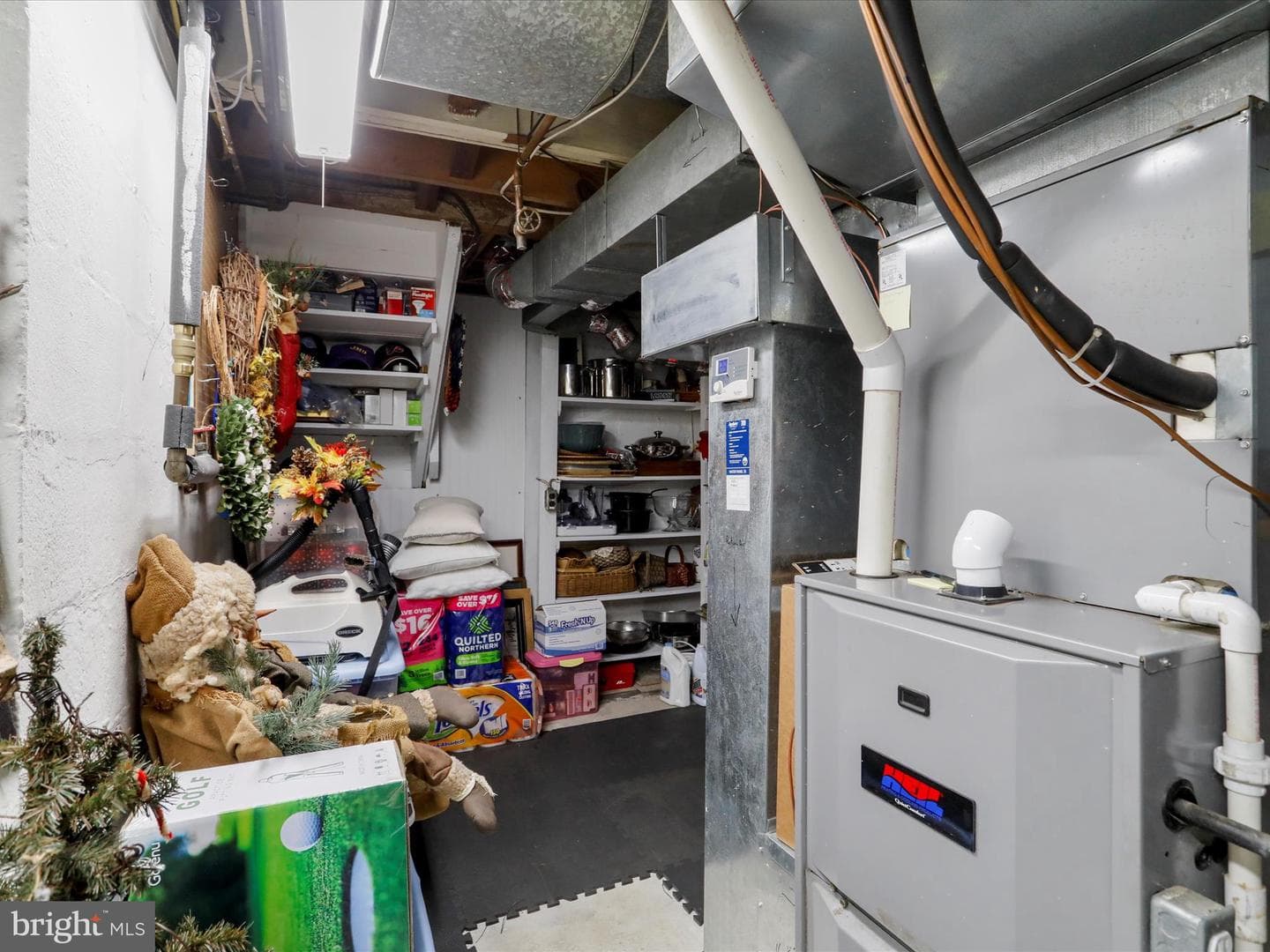 1061 Longwood Avenue photo 33