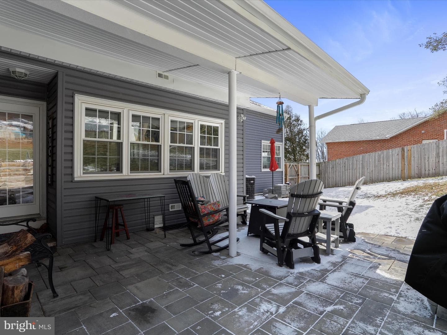1061 Longwood Avenue photo 39