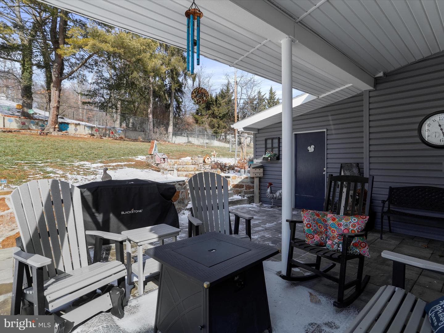 1061 Longwood Avenue photo 40