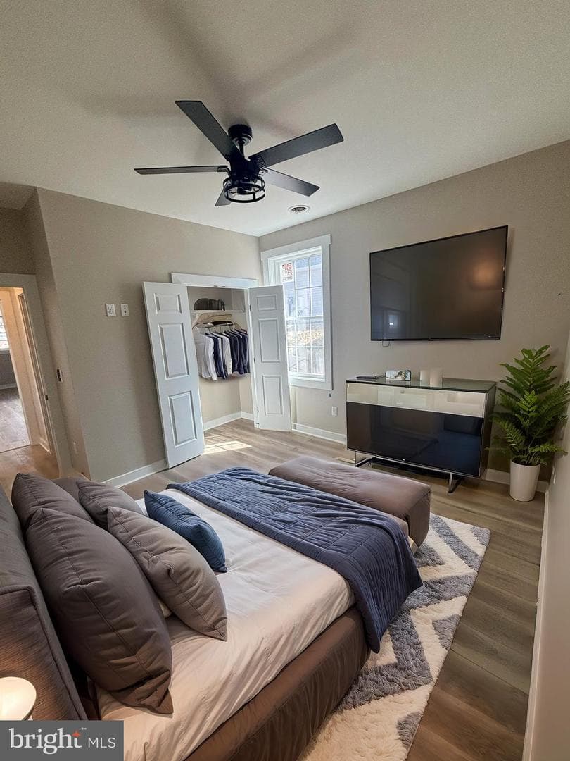 202 Moonlight Drive photo 8