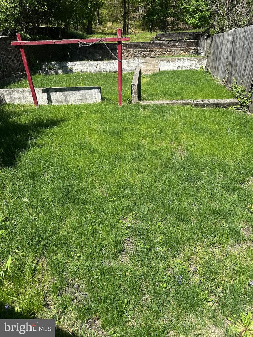 121 Independence Street photo 14