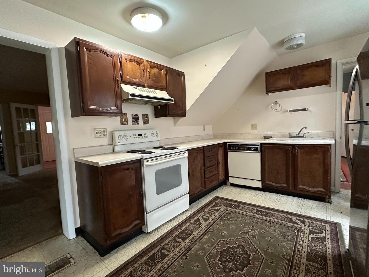 73 Hill Street photo 6