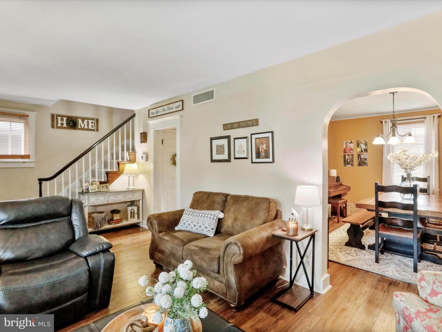 609 Kent Avenue photo 5
