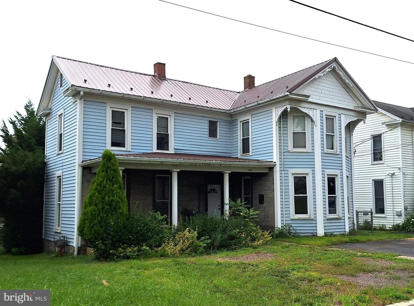 108 Wood Street photo 1