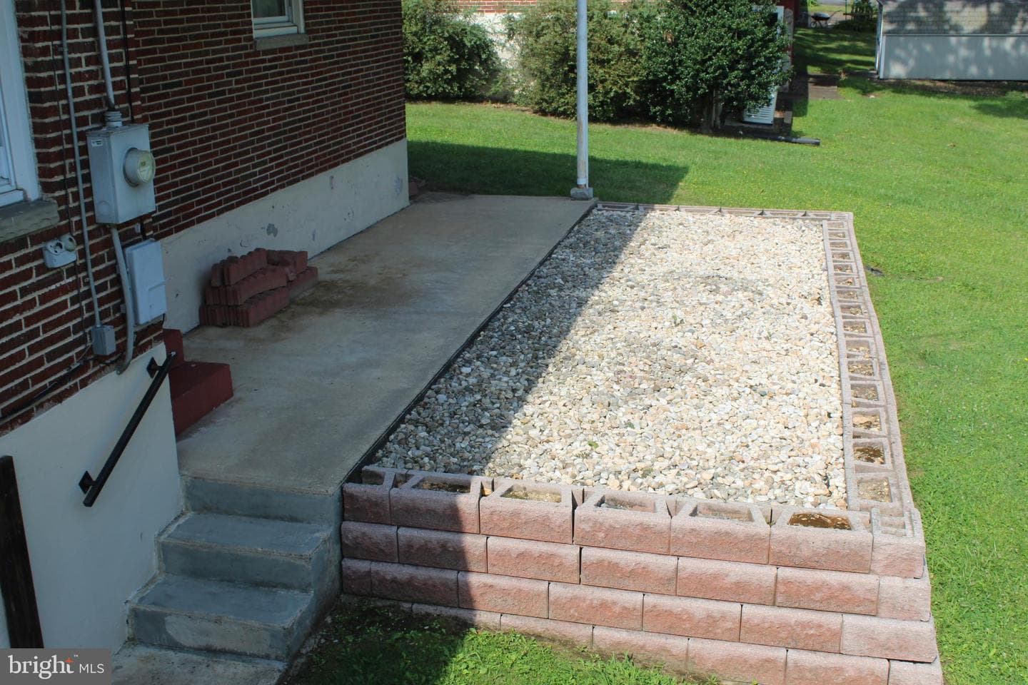 17 Richard Way photo 12