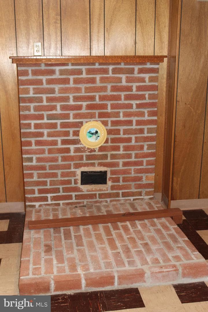 17 Richard Way photo 38