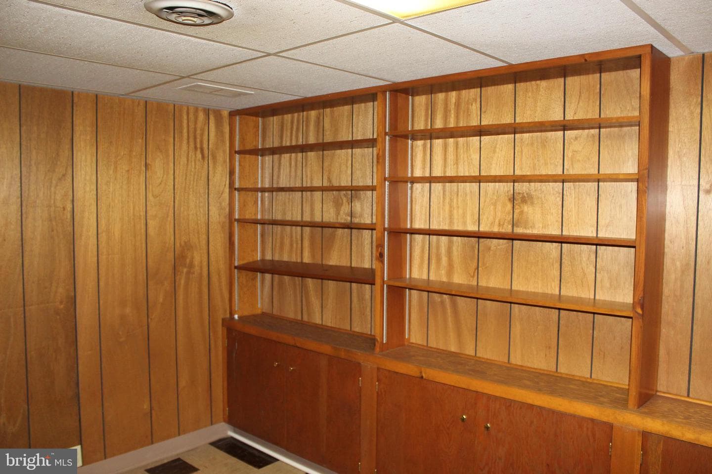 17 Richard Way photo 43