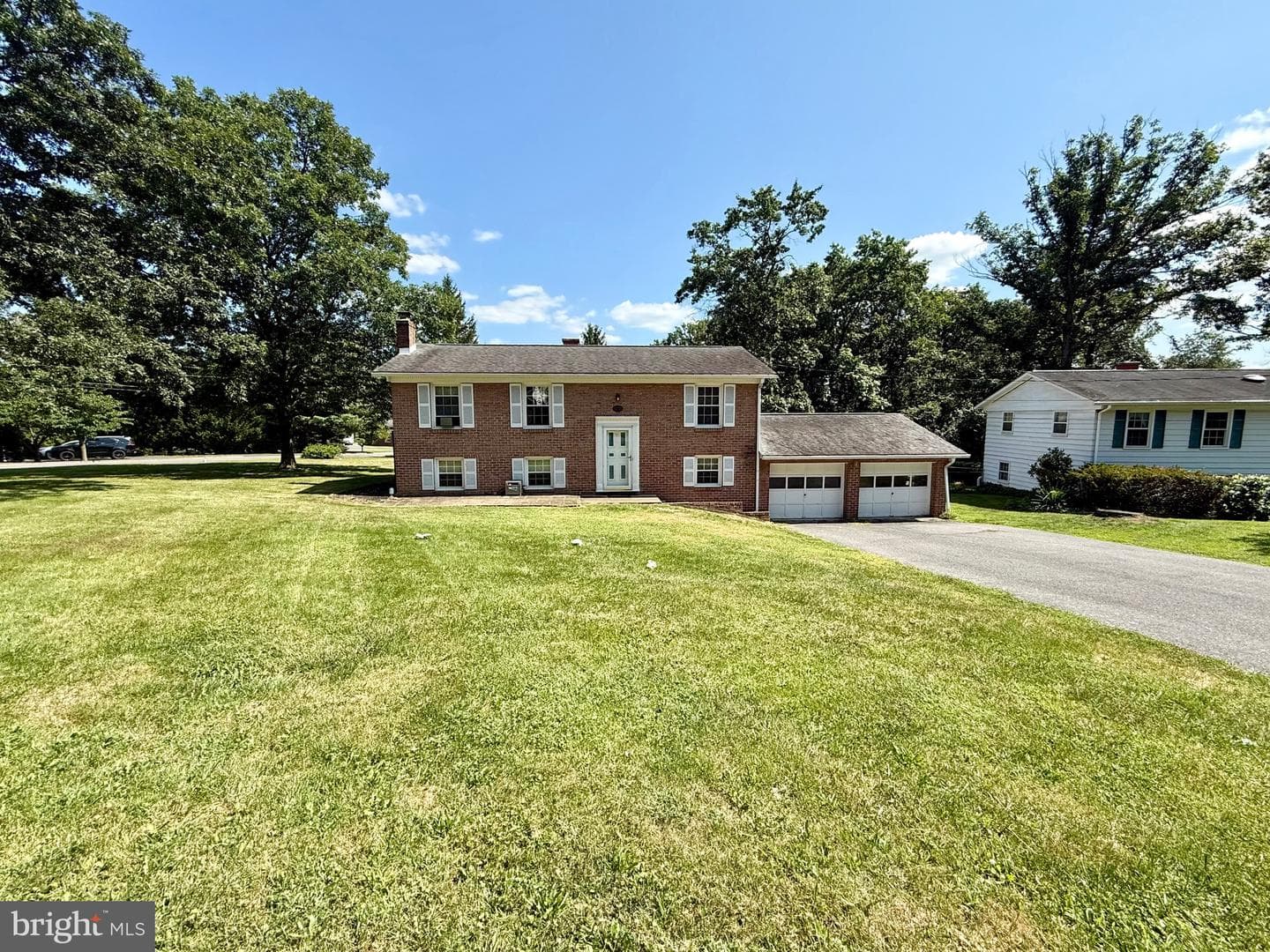 15700 Acorn Ct photo 2