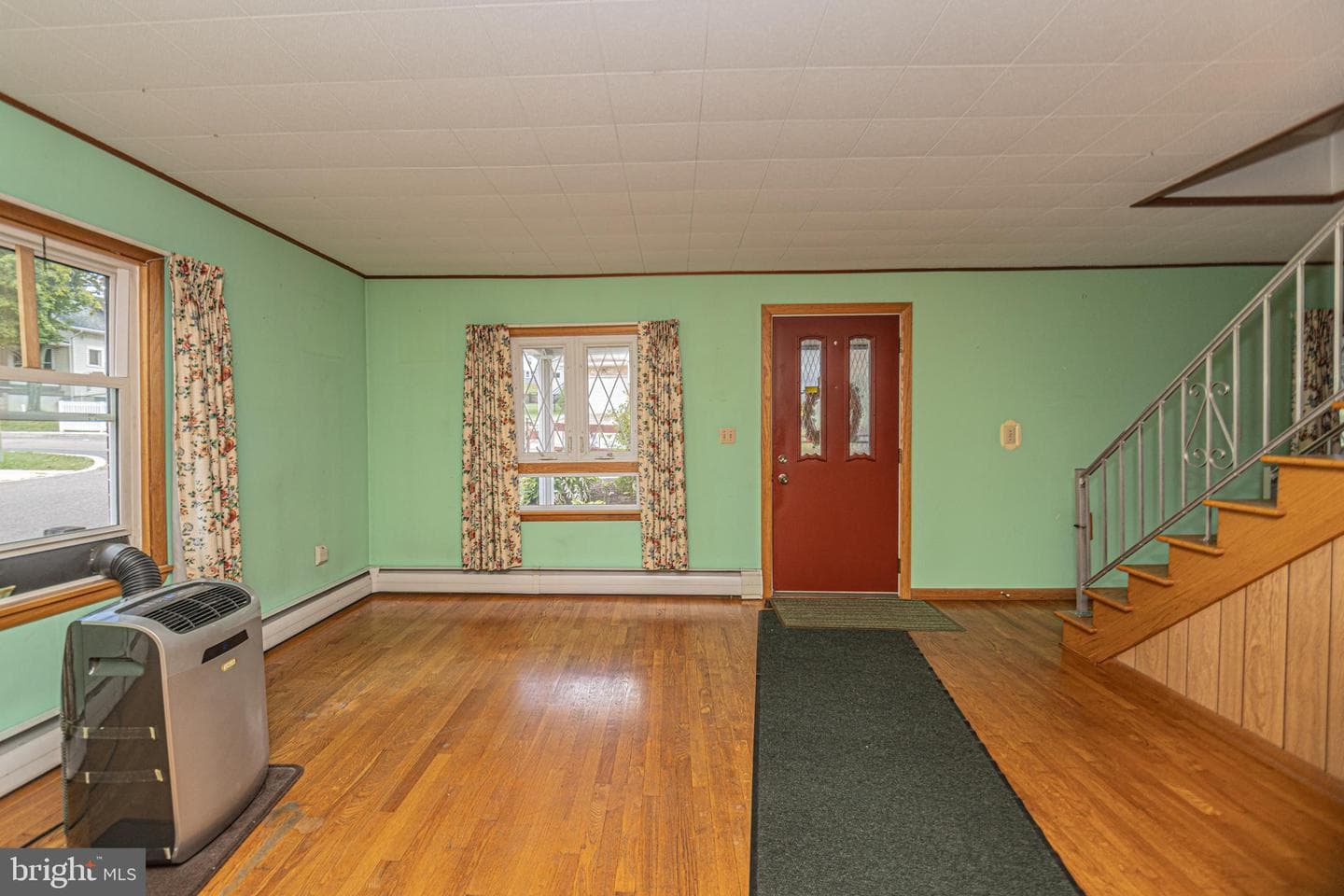 93 Washington Street photo 34