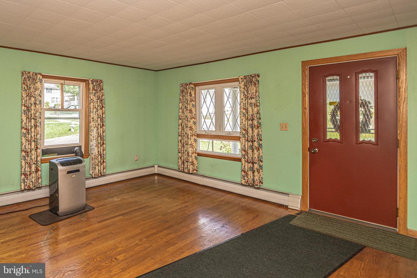 93 Washington Street photo 35