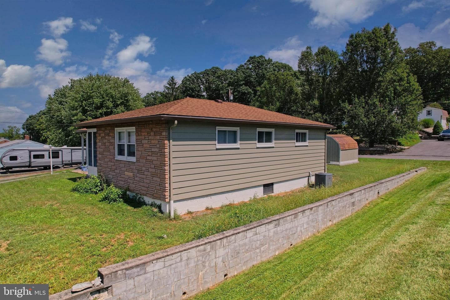 14 Clubhouse Road photo 24