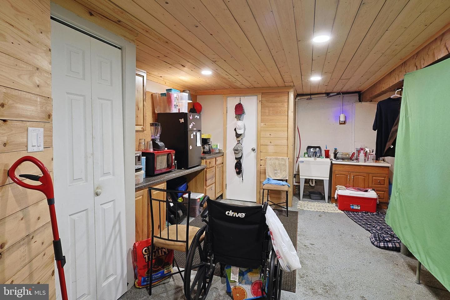 14 Clubhouse Road photo 60