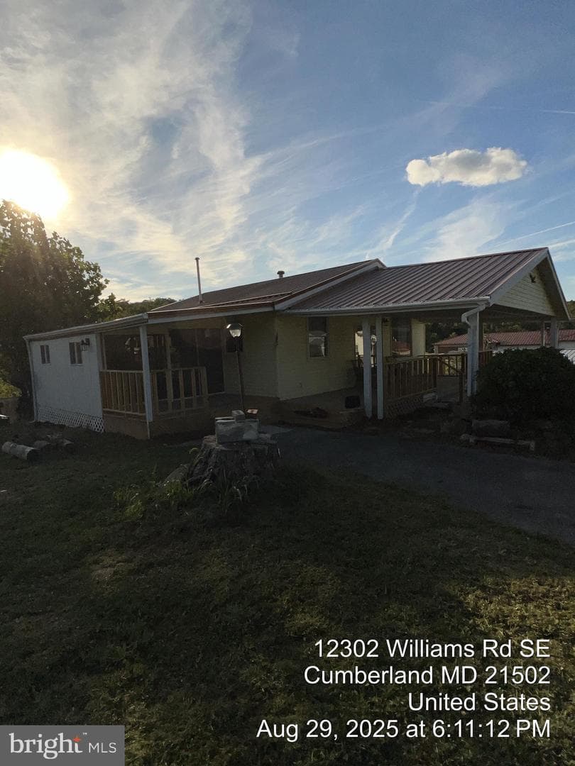 12302 Williams Road SE photo 16