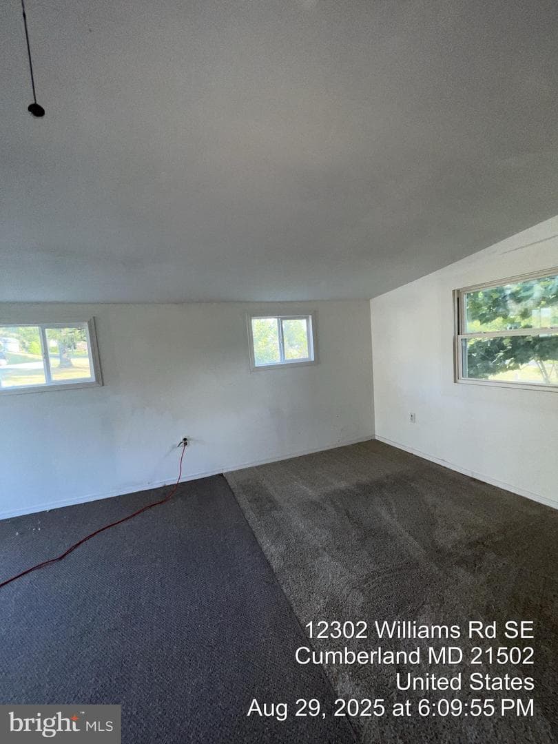 12302 Williams Road SE photo 22