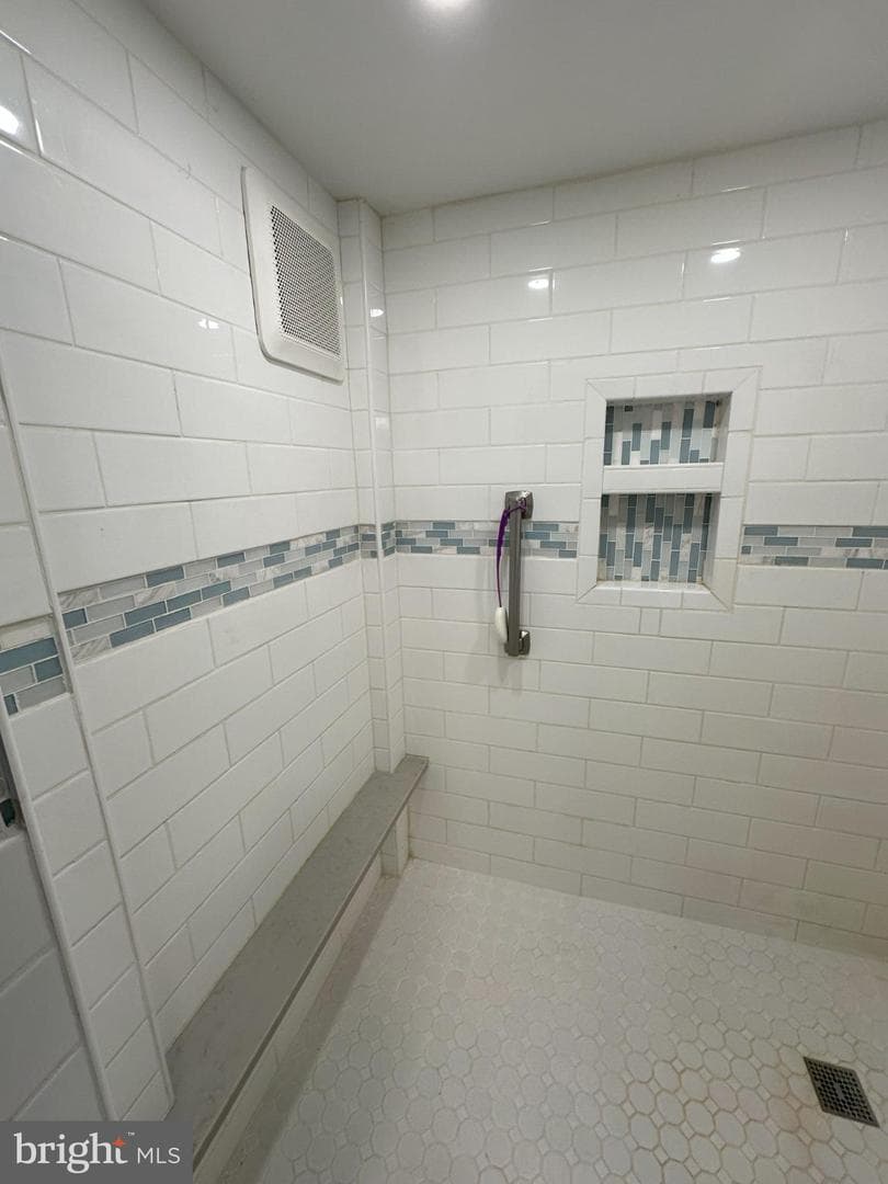 809 Valley View Drive photo 27