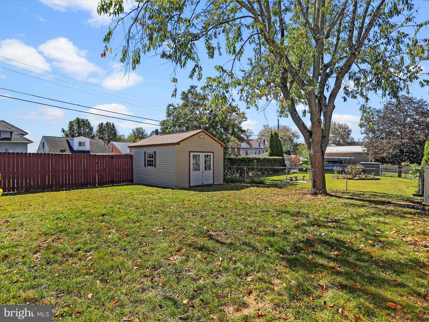 407 Caroline Street photo 35