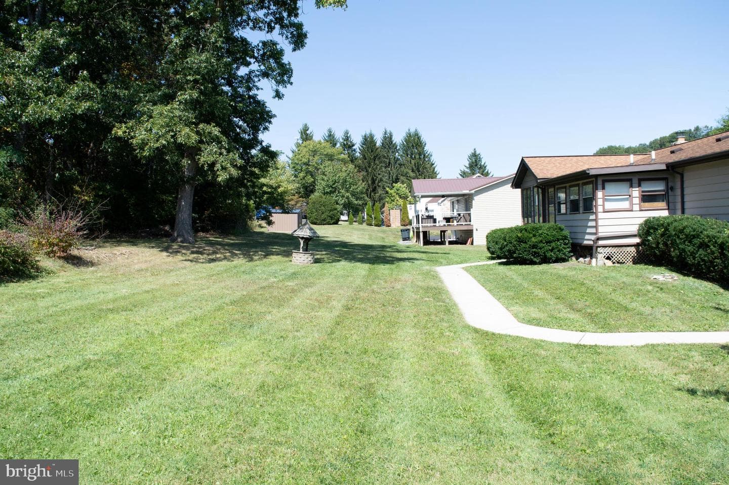 12713 Winchester photo 13