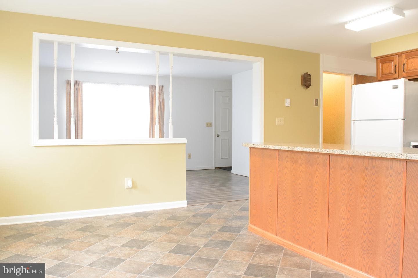 12713 Winchester photo 27