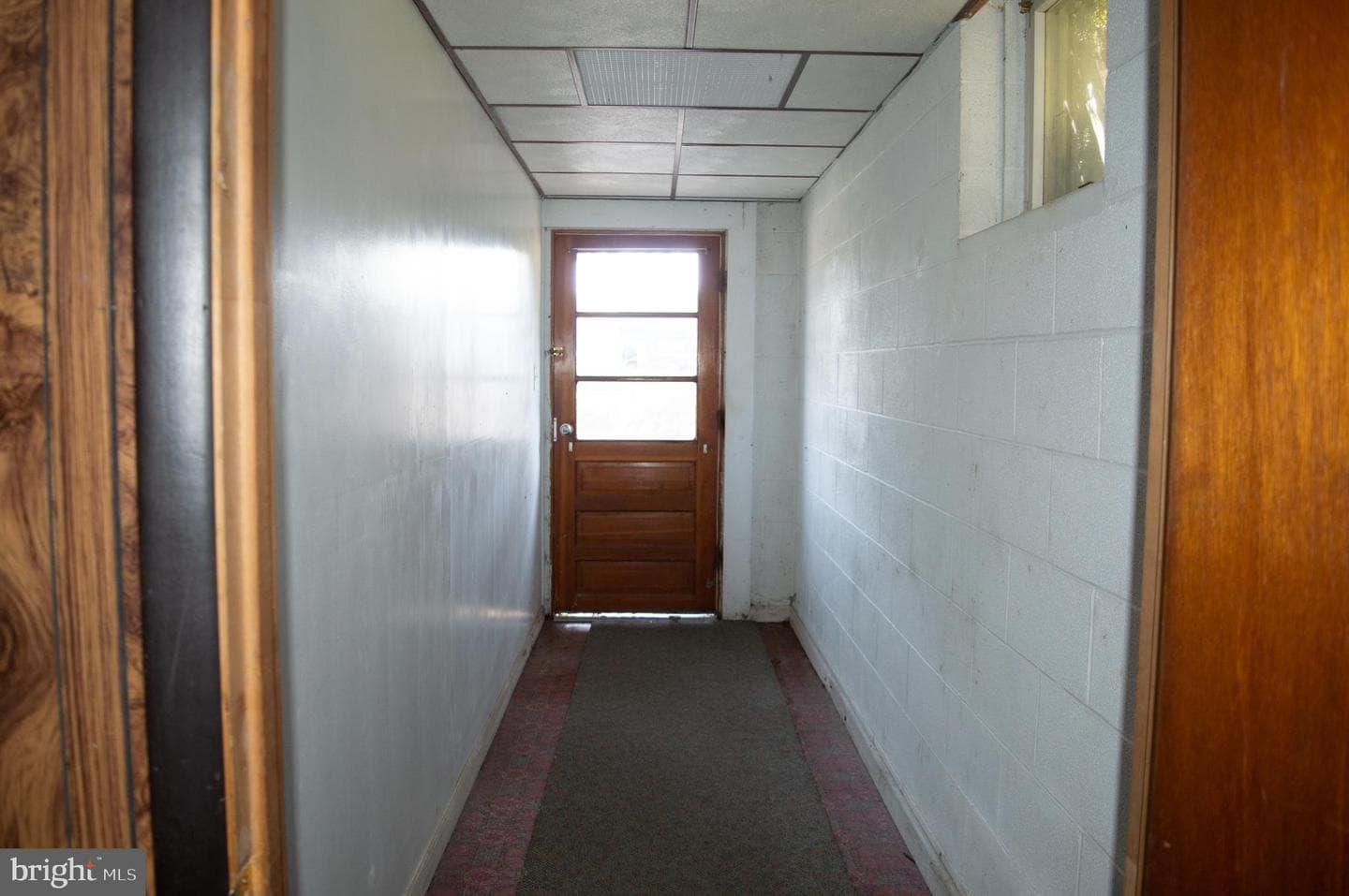 12713 Winchester photo 52