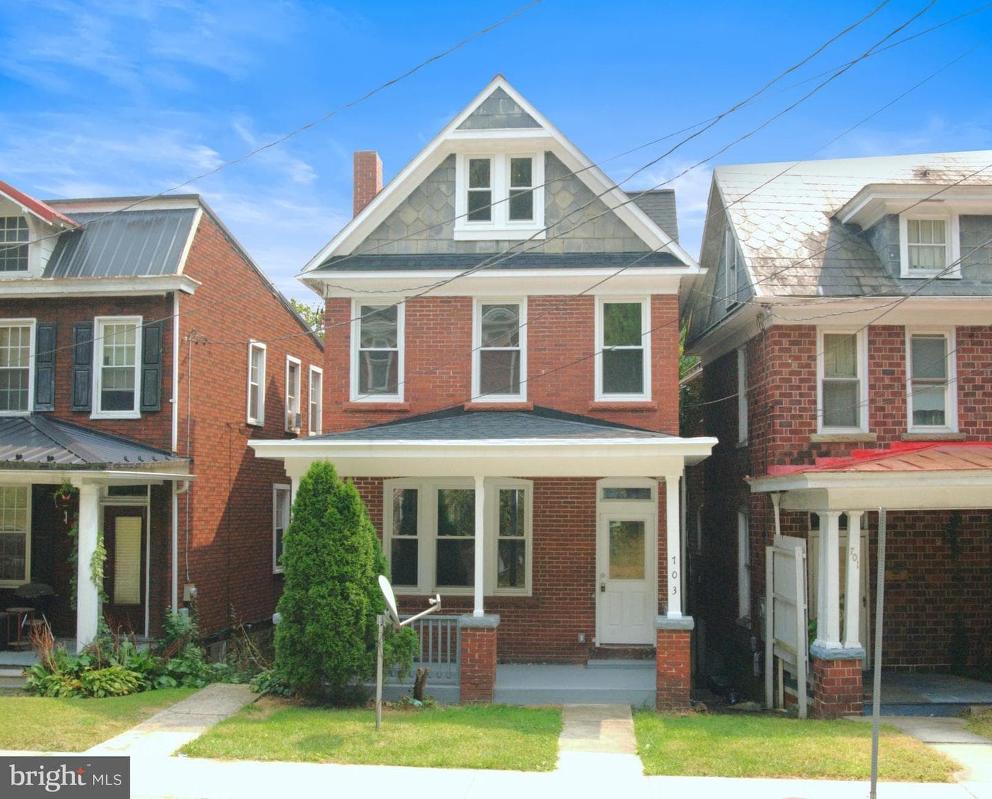 703 Bedford St photo 1