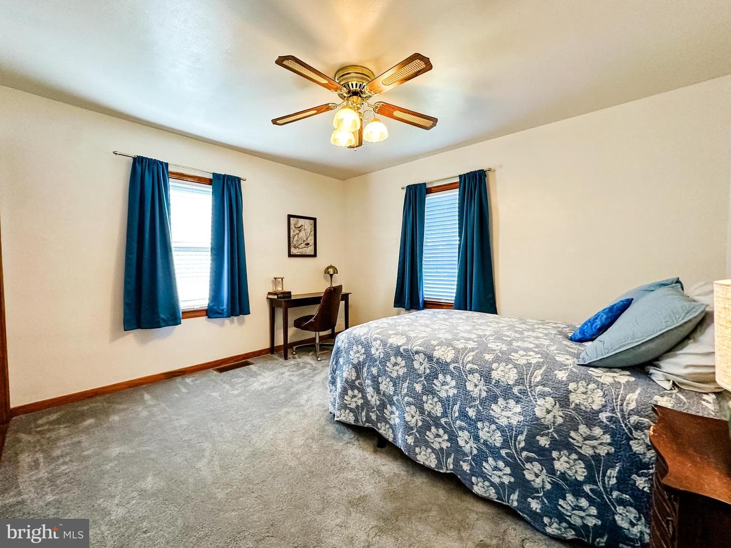 12601 Bowling Street photo 19