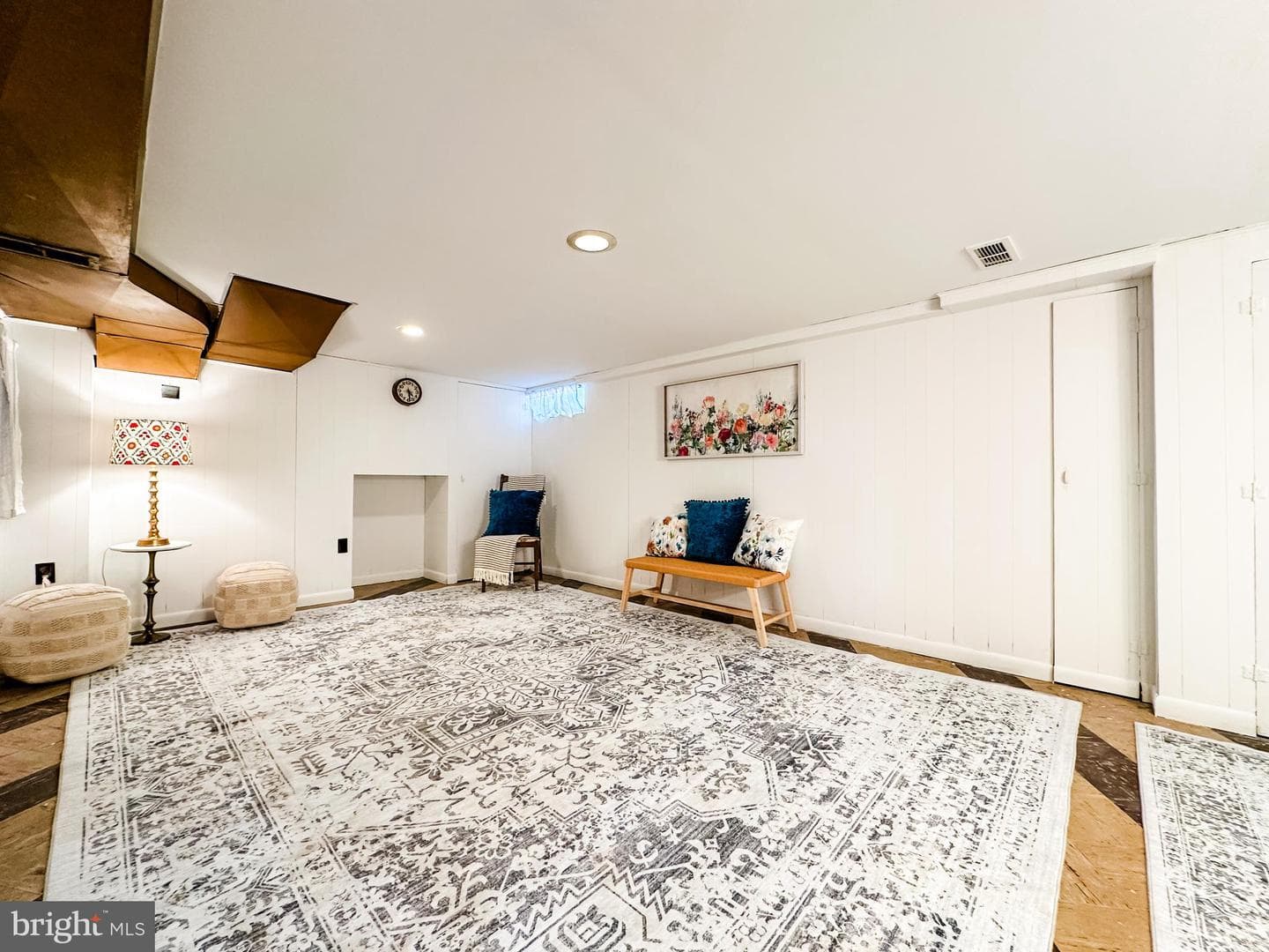 12601 Bowling Street photo 24