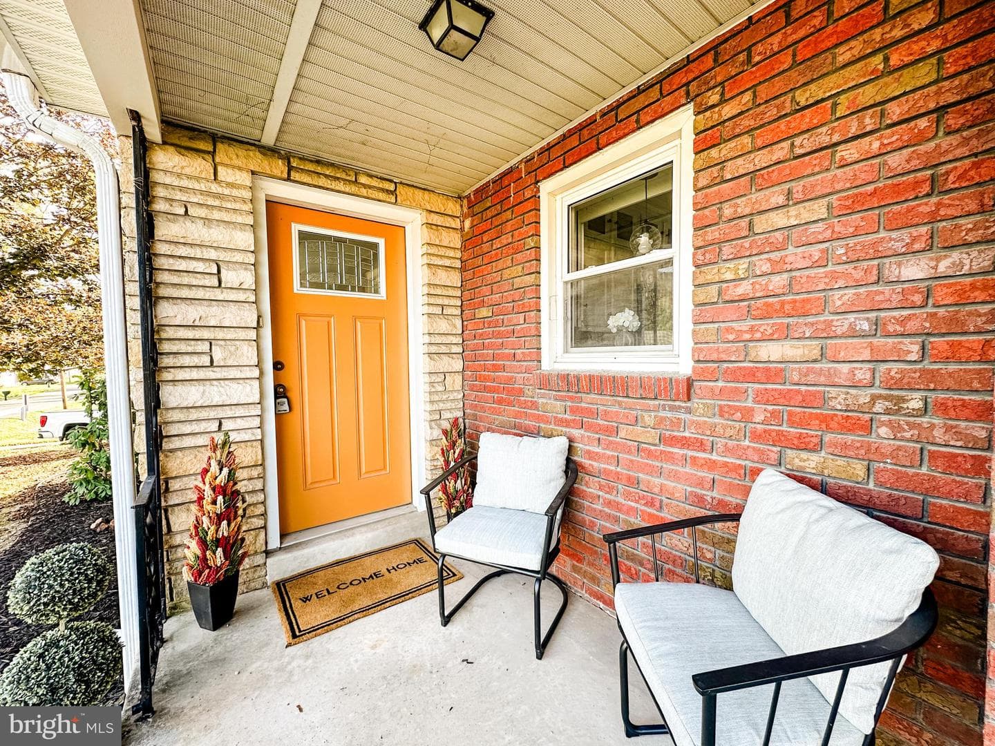 12601 Bowling Street photo 4