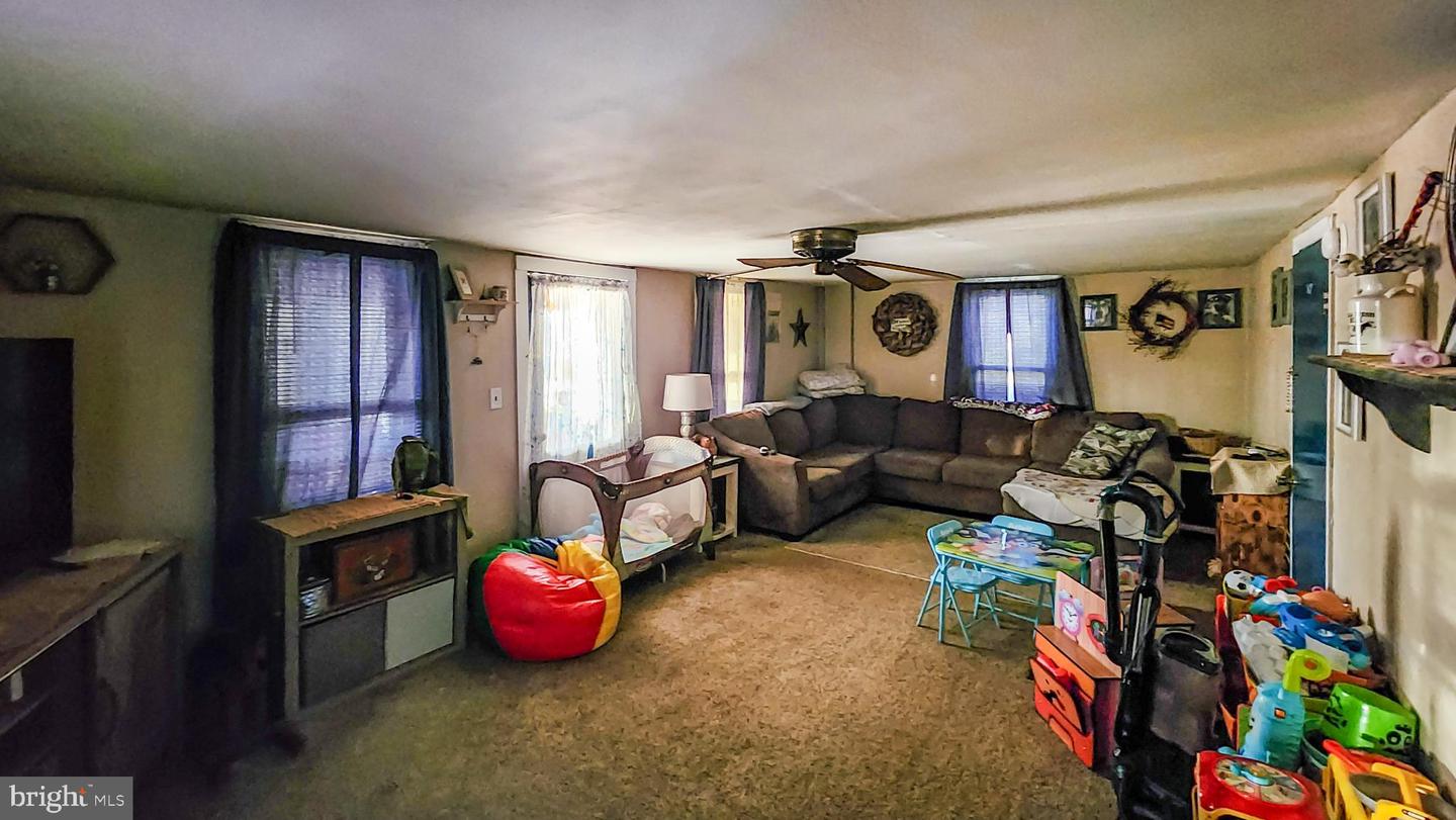 13614 Oldtown Road SE photo 3