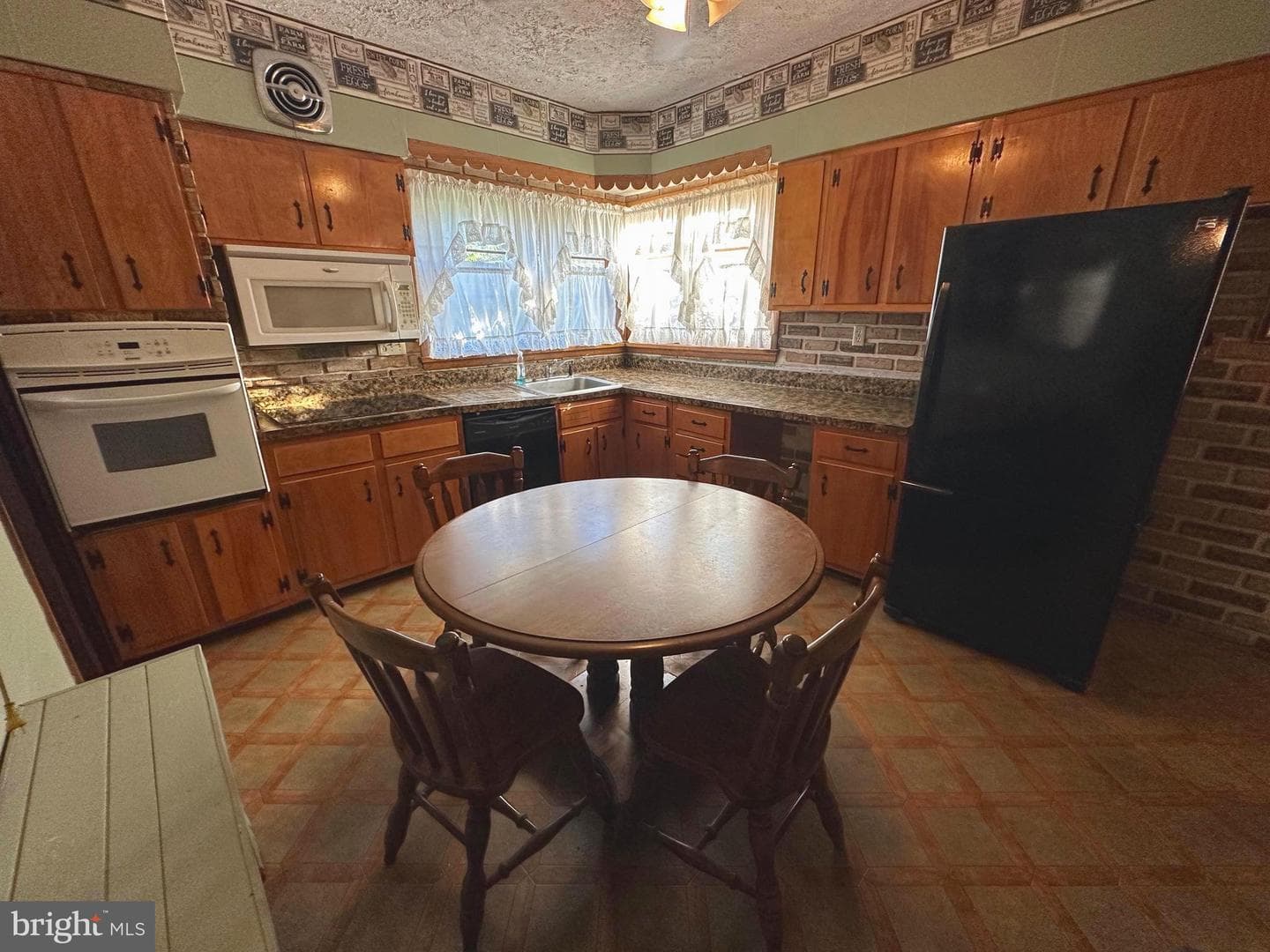 38 E Florida Way photo 12