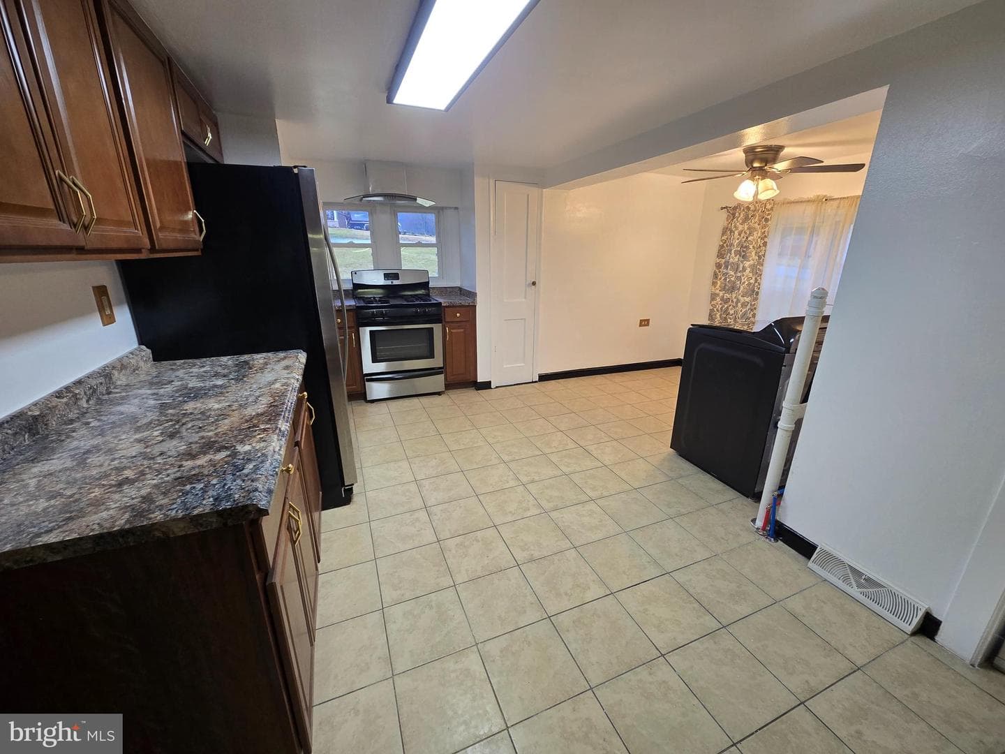 12521 Denny Drive photo 32