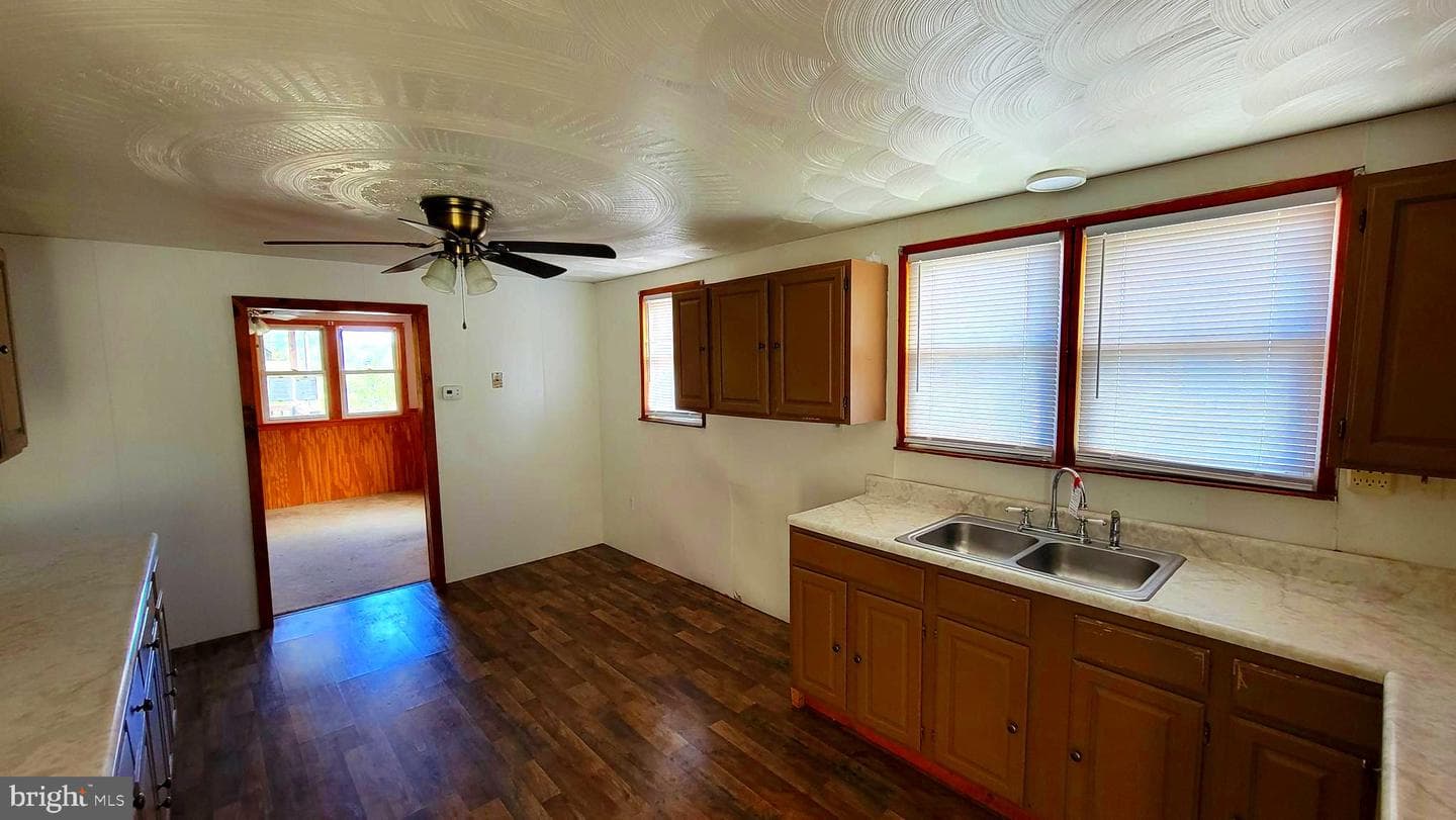 12809 Walsh Rd NW photo 16