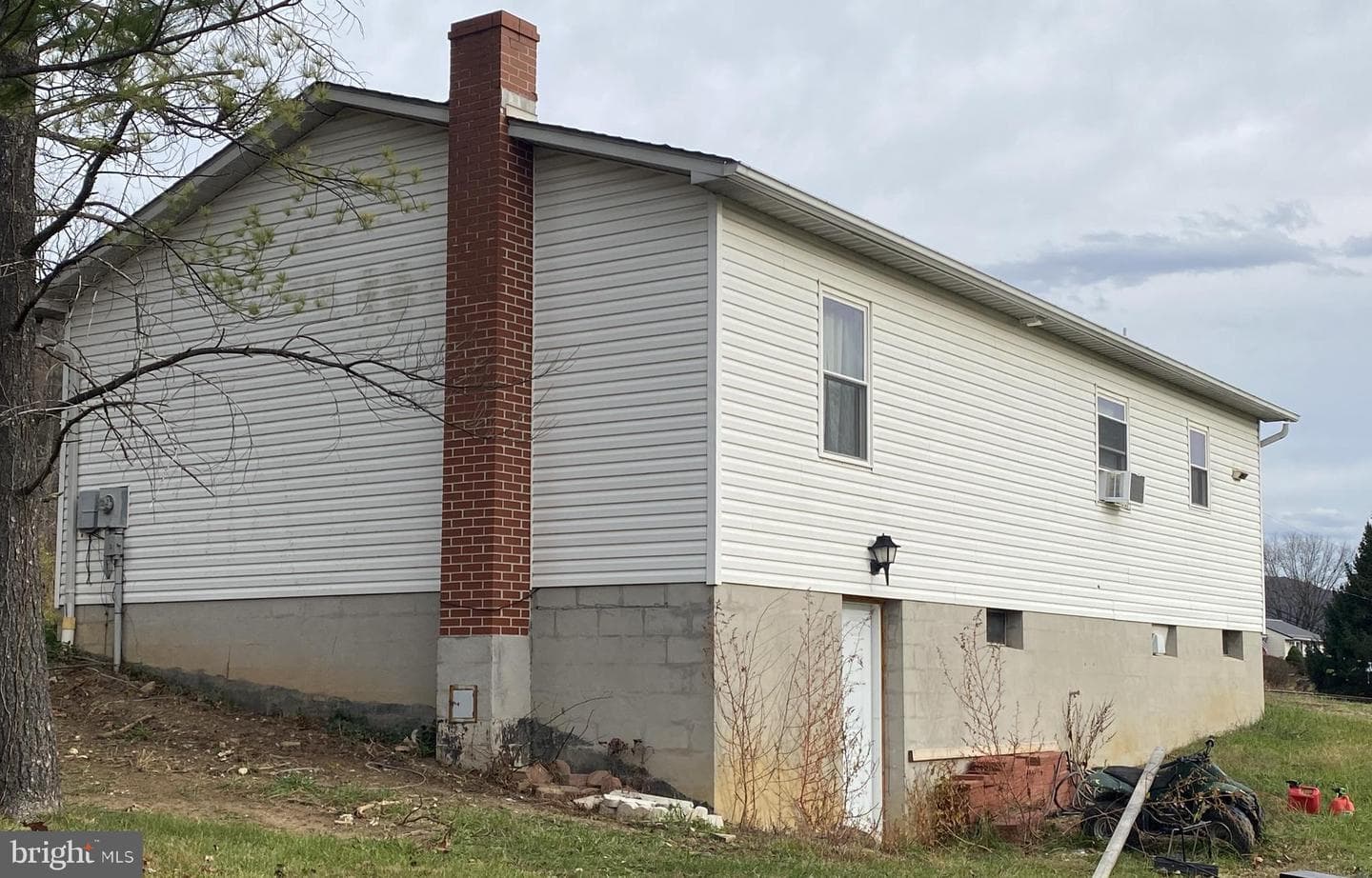 14104 Louise Drive SW photo 3