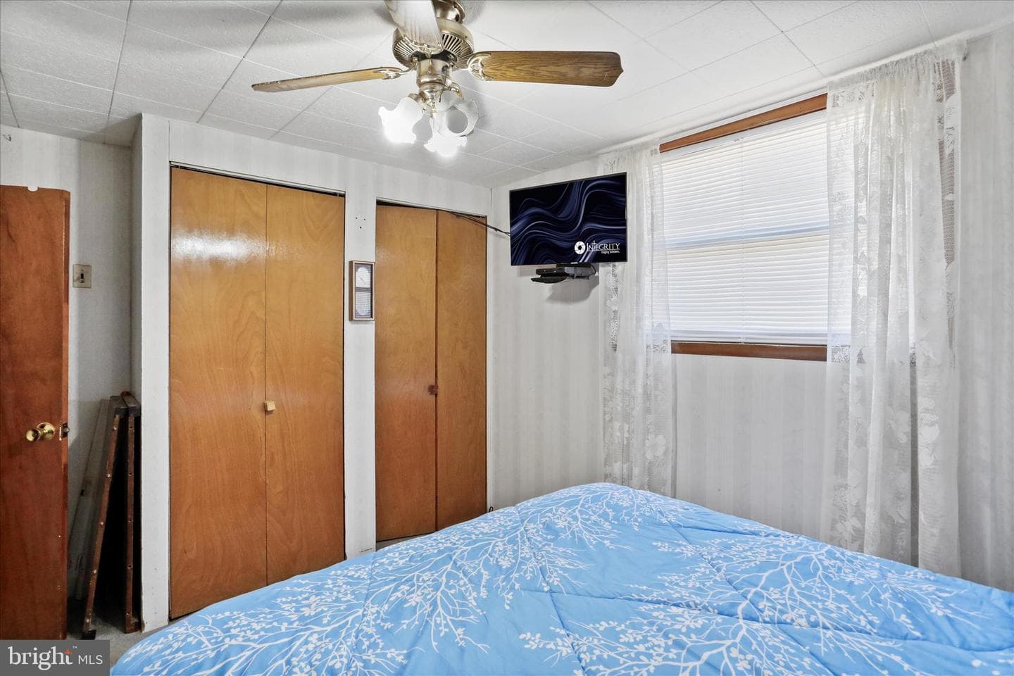 712 Golden Lane photo 15