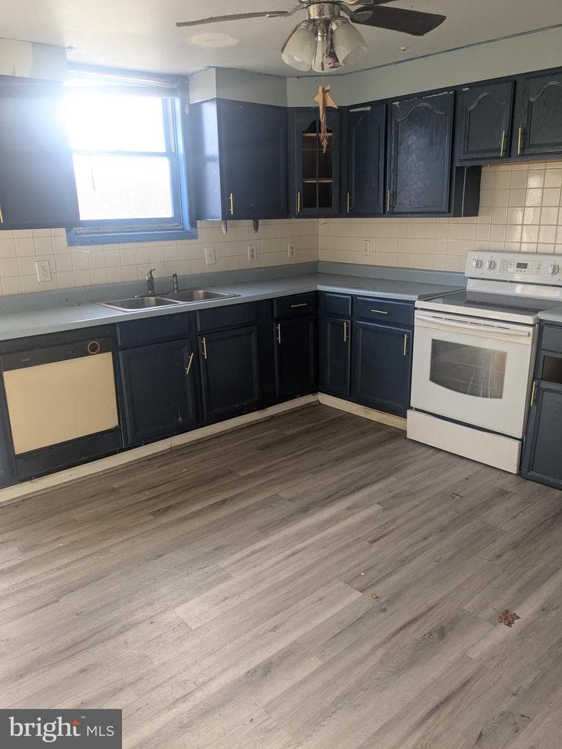 84 S Grant Street photo 4