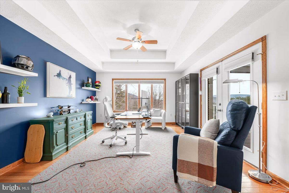 887 Weires Avenue photo 40