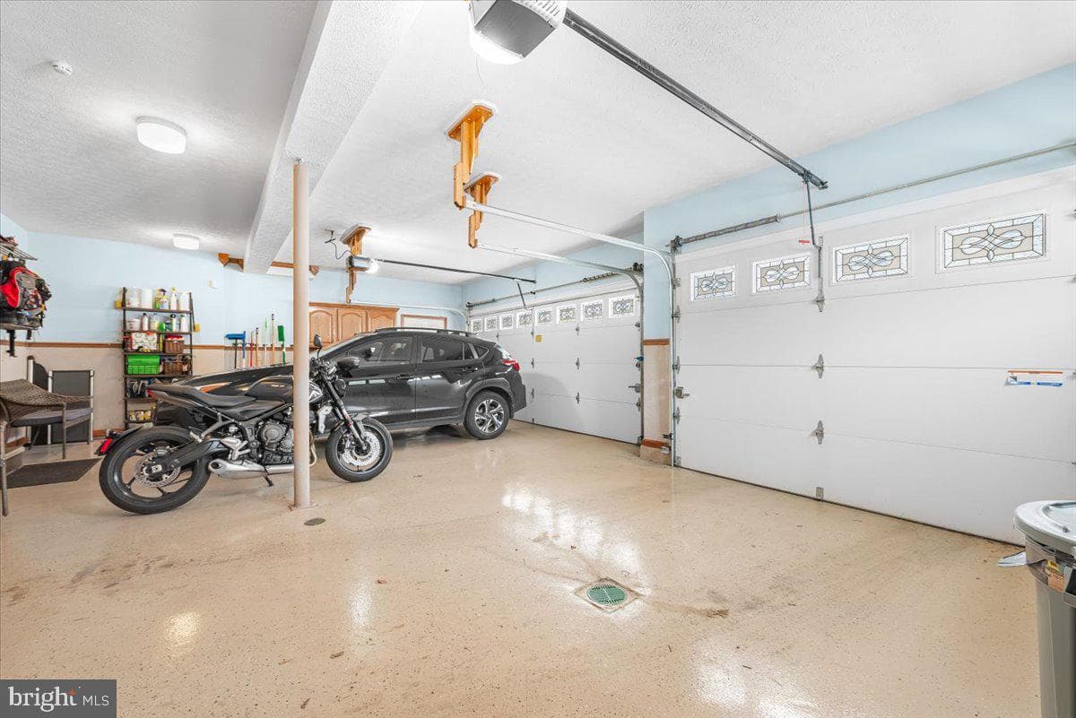 887 Weires Avenue photo 66
