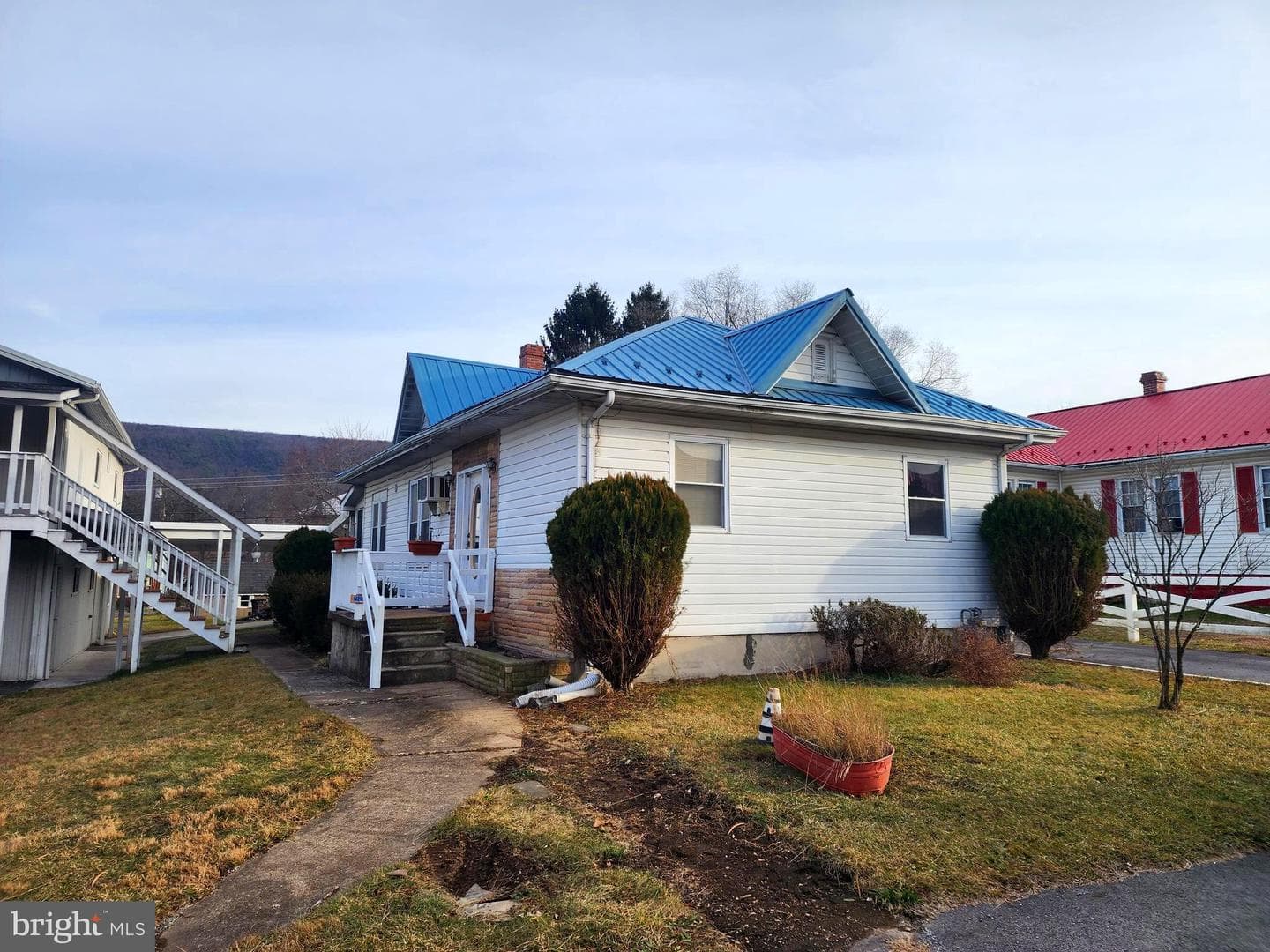 14218 Gardner Avenue photo 3