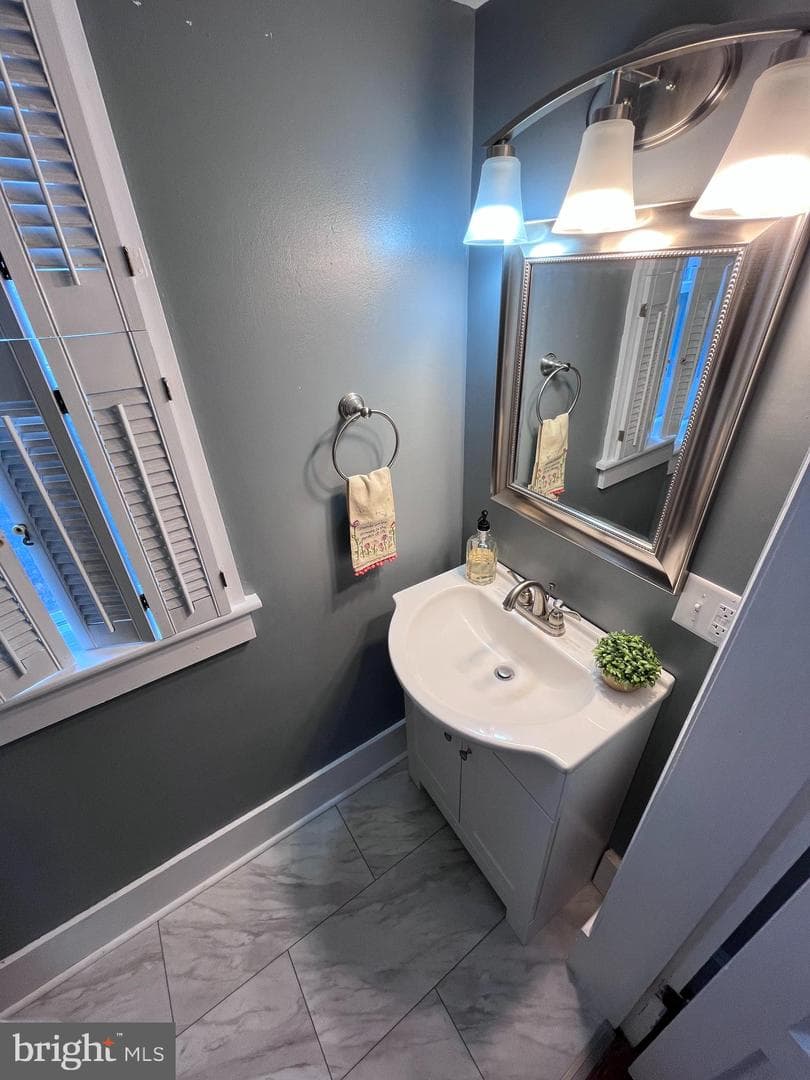 30 Frost Avenue photo 17