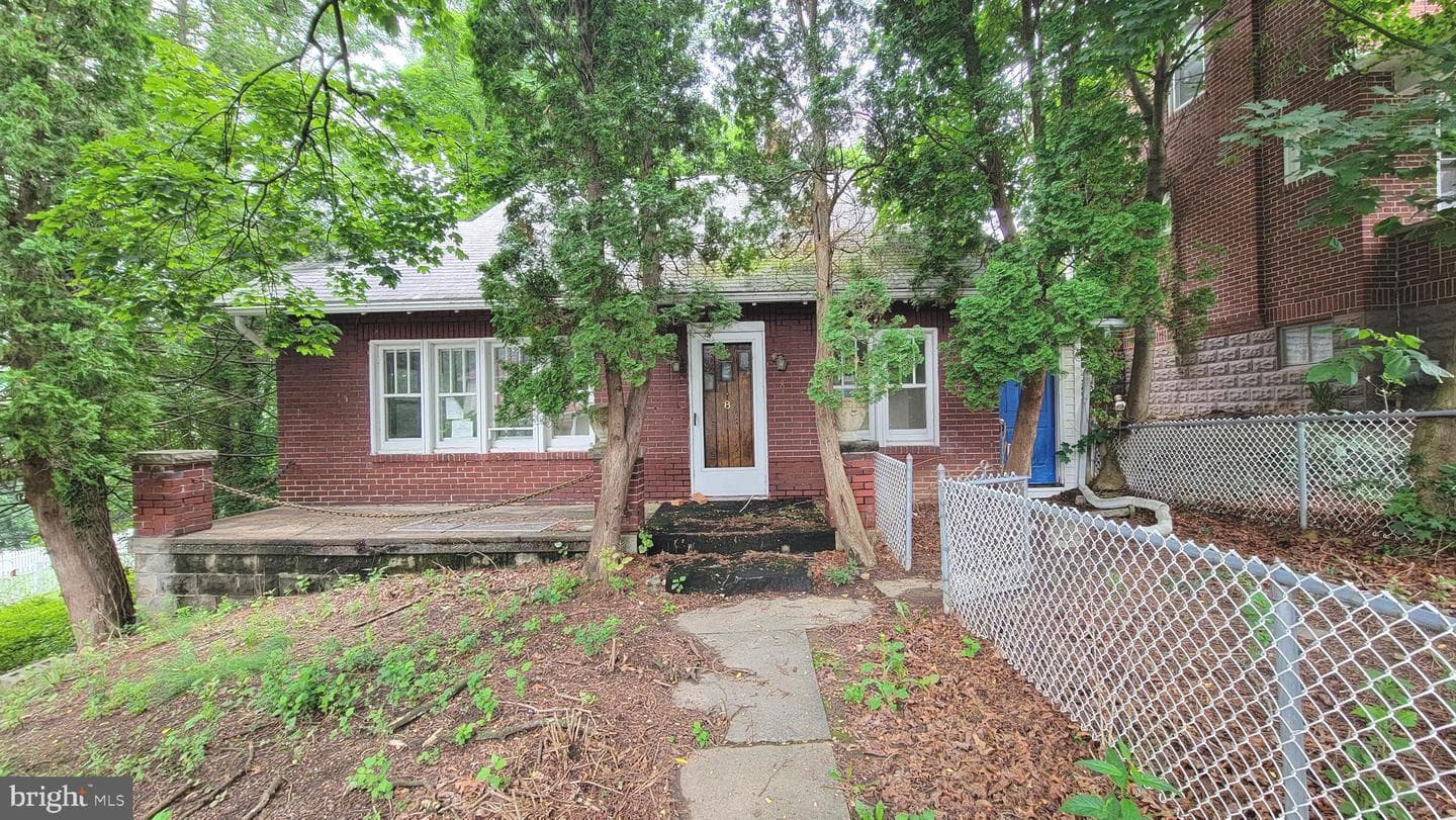 8 Buchanan Avenue photo 17
