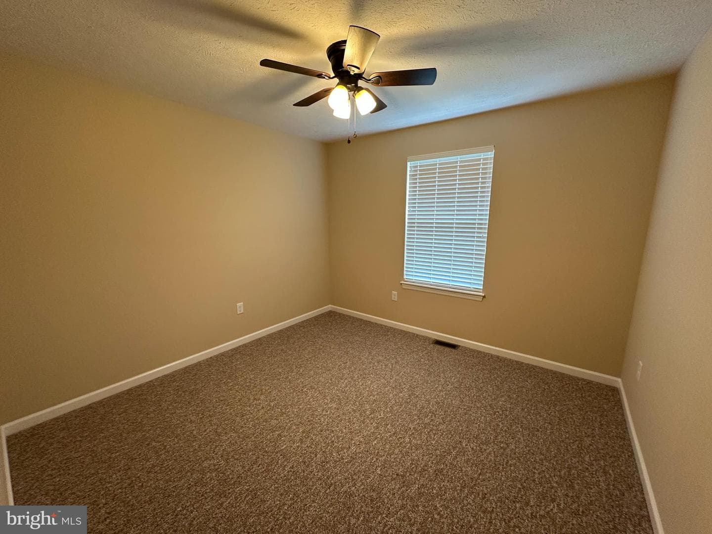 230 Redstone Terrace photo 26